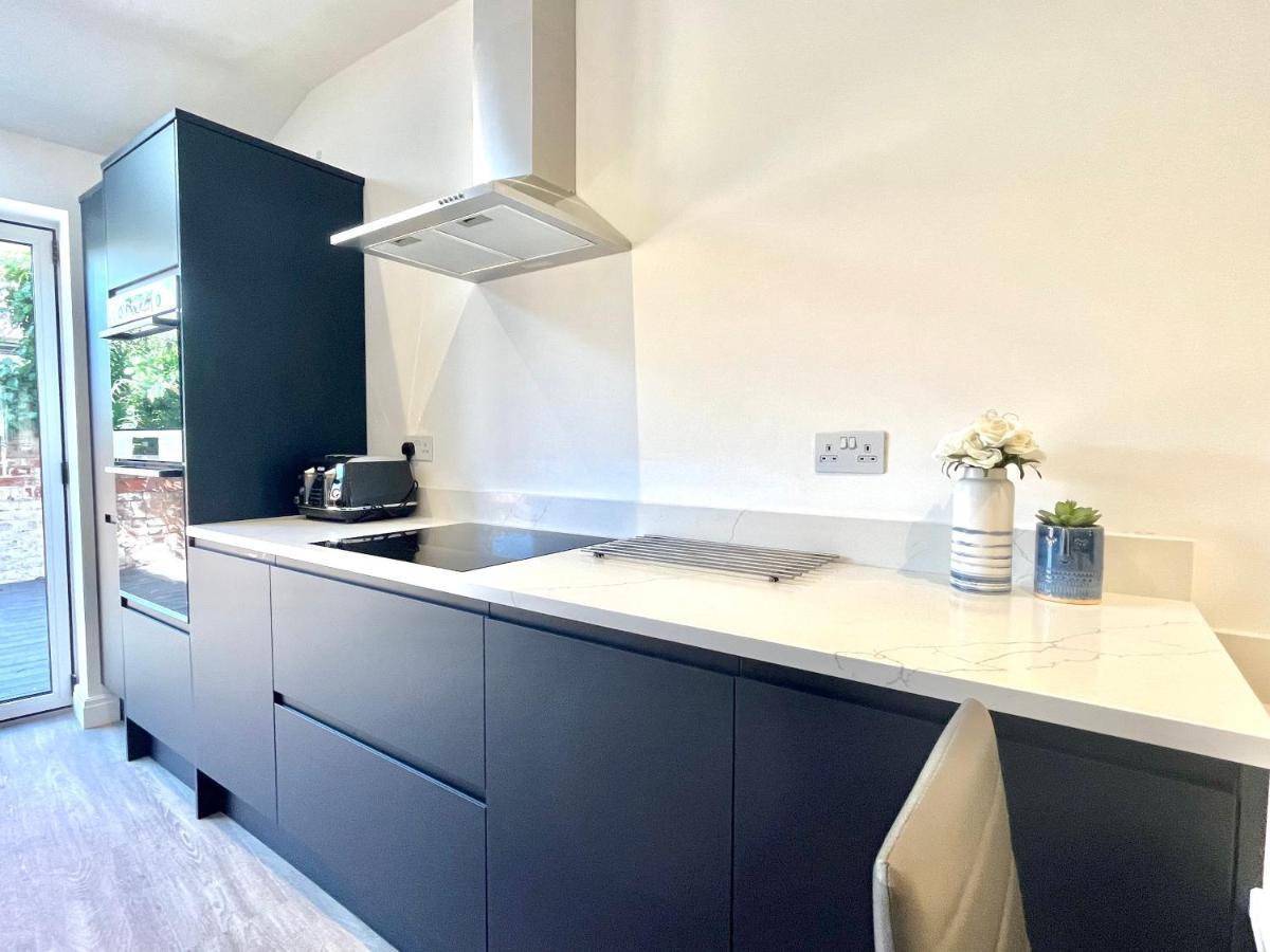 Mode Apartments St Annes ลิธึม เซนต์ แอนน์ส ภายนอก รูปภาพ