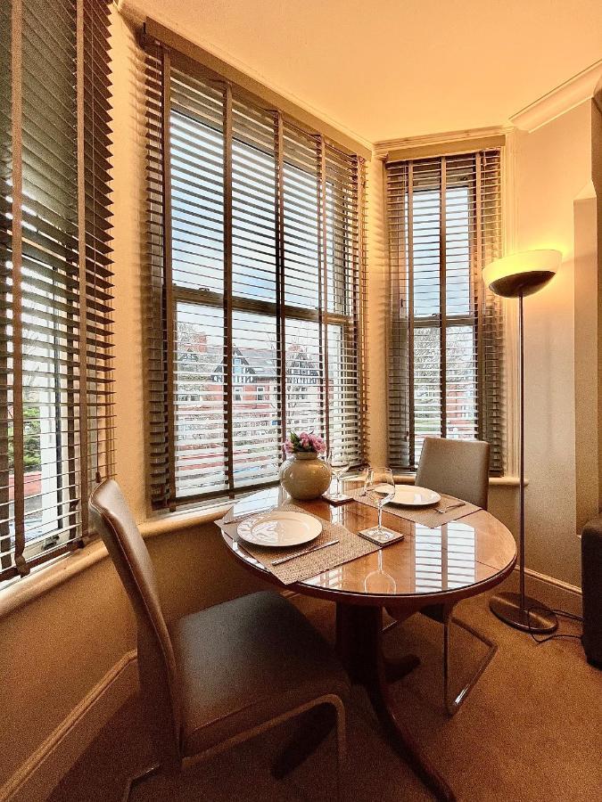Mode Apartments St Annes ลิธึม เซนต์ แอนน์ส ภายนอก รูปภาพ