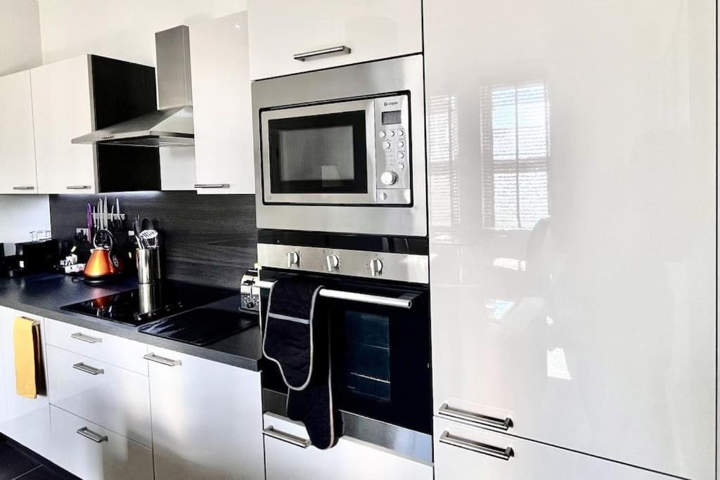 Mode Apartments St Annes ลิธึม เซนต์ แอนน์ส ภายนอก รูปภาพ