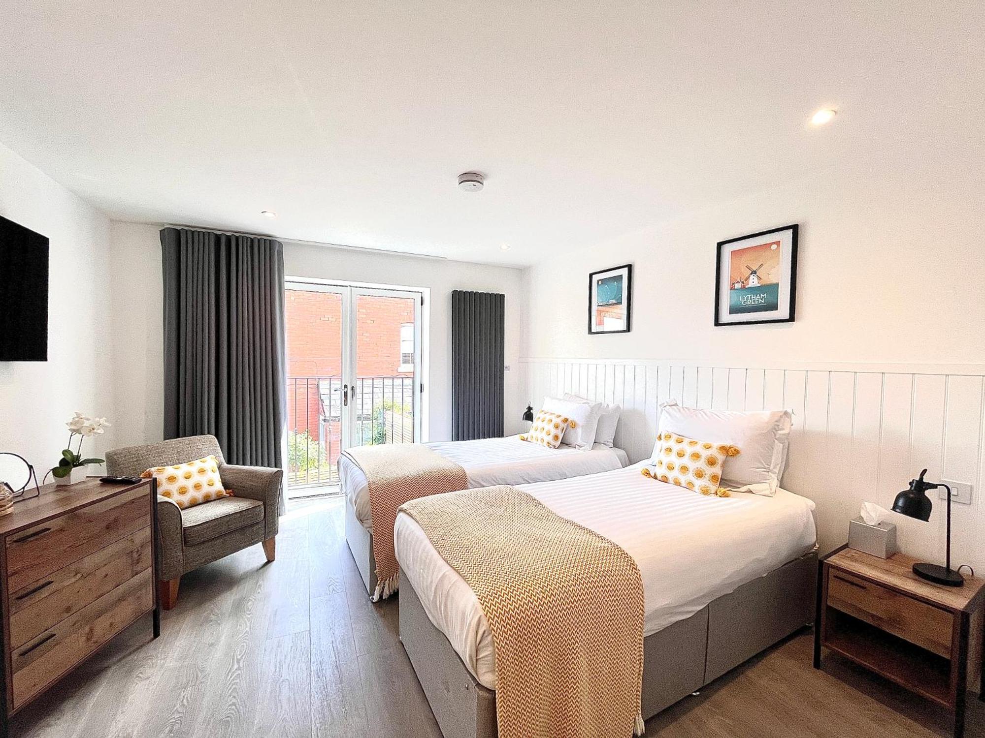 Mode Apartments St Annes ลิธึม เซนต์ แอนน์ส ภายนอก รูปภาพ